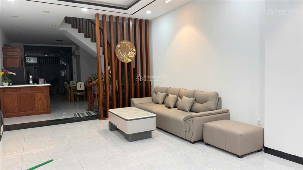 Chính chủ gửi bán nhà 4 tầng mặt tiền đường số 13, kđt hà quang 2, nha trang full nội thất