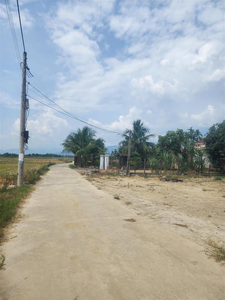 Đất full thổ cư giá tốt 900tr/lô 0967 125 ***