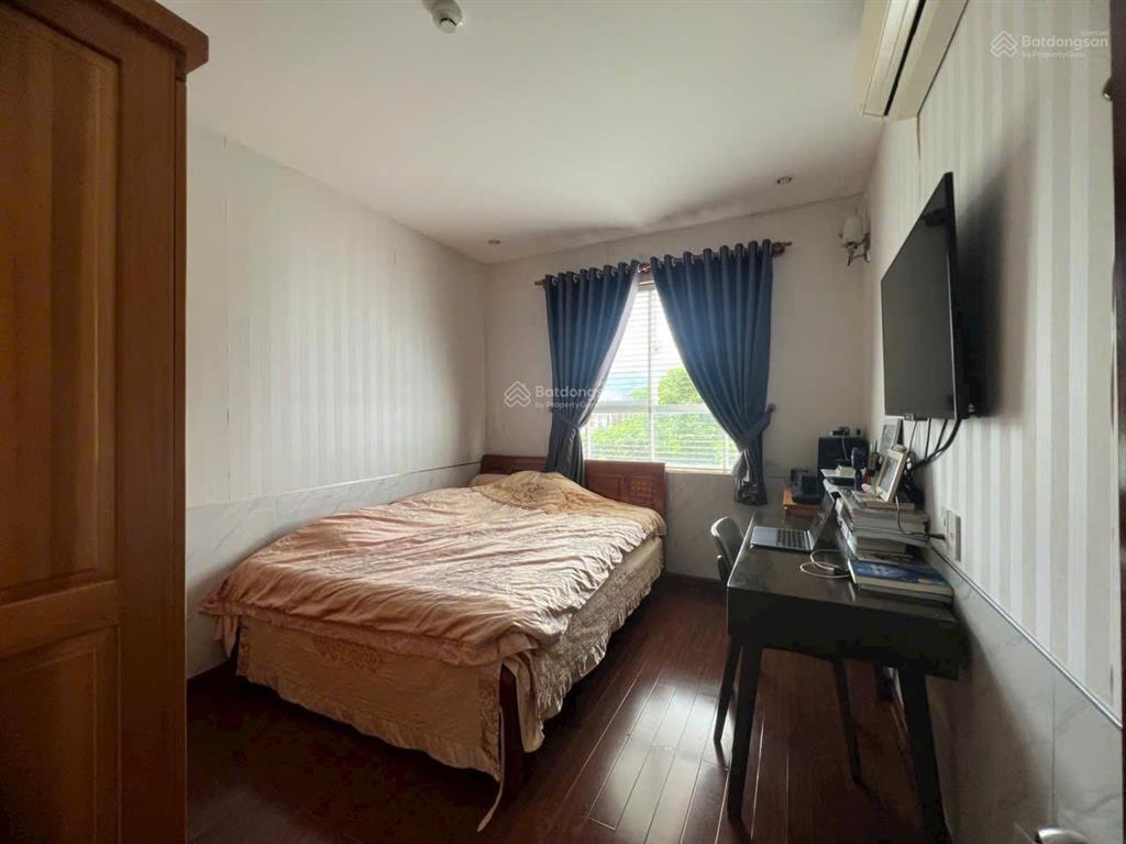 Chính chủ bán căn hộ 1 phòng ngủ đầy đủ nội thất đẹp trong khu đô thị vĩnh điềm trung sầm uất ..