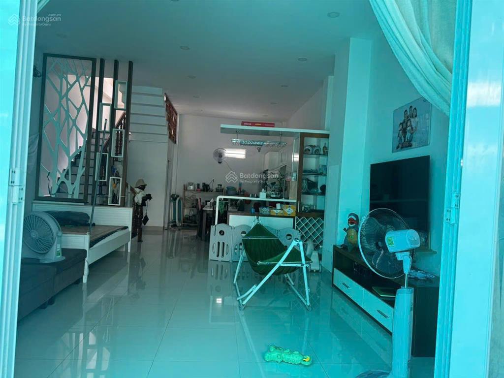 Bán nhà đường sử hy nhan cách biển chỉ 150m