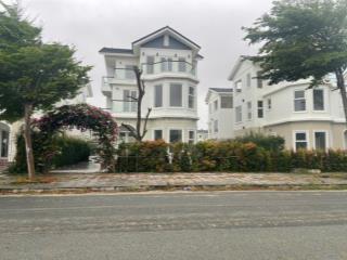 Bán bt 300m2 tại mhdi cam ranh, giá siêu hời 34 triệu vnd, đẹp, nhiều tiện ích