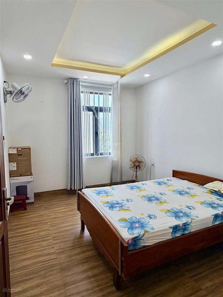 Cho thuê nhà 3 tầng kđt mỹ gia (gói 2), 100m2, 3pn  4wc, full nội thất, 25tr/th