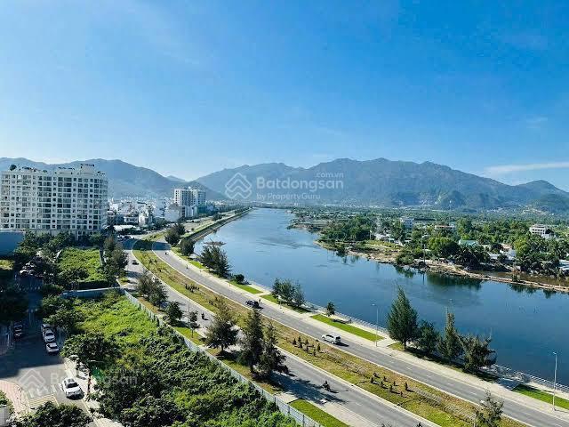 Bán shophouse thương mại ssh07  view sông  vỉa hè rộng  sẵn hđ thuê 15 tr/th