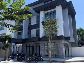 Cho thuê lô góc 2 mặt tiền đường vương thừa vũ  kđt phước long a. thích hợp làm văn phòng, cafe