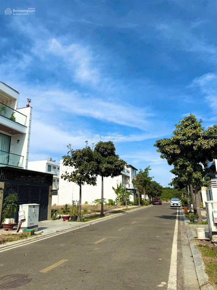 Ngộp giá rẻ nhất thị trường lô mỹ gia hạ tầng đường đẹp khu đô thị sang trọng giá chỉ 4 tỷ 750tr