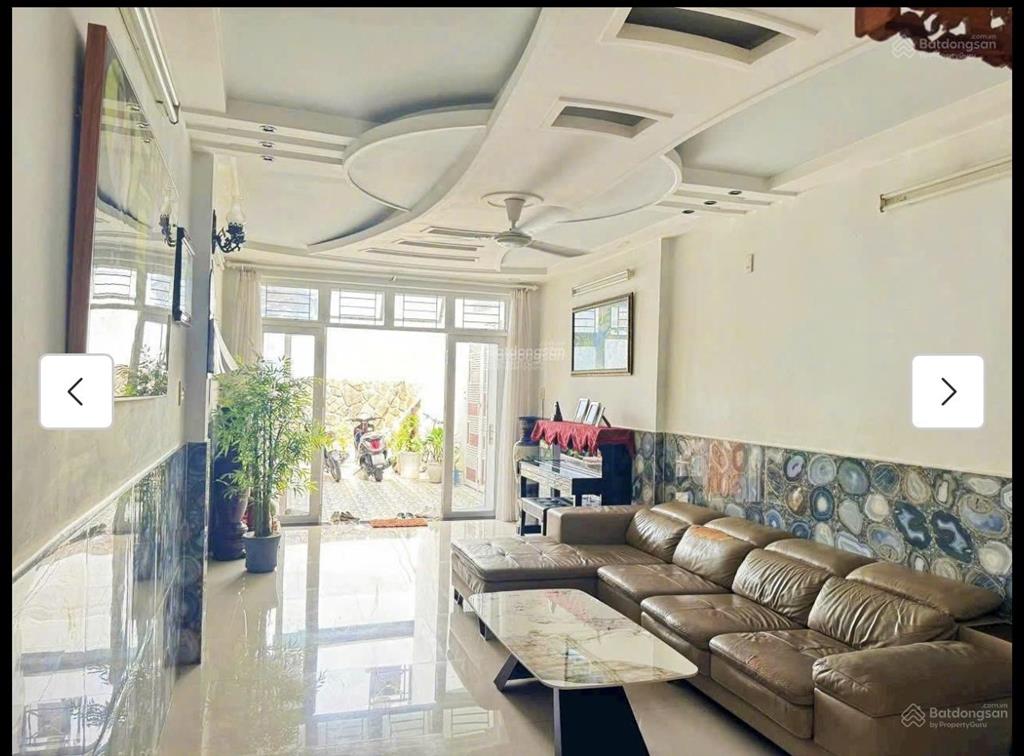 Bán nhà trung tâm thành phố nha trang cách biển chỉ 100m đường hai bà trưng
