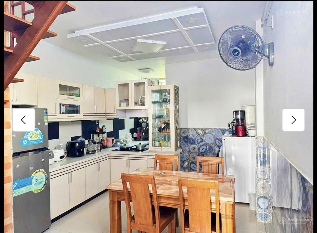 Bán nhà trung tâm thành phố nha trang cách biển chỉ 100m đường hai bà trưng