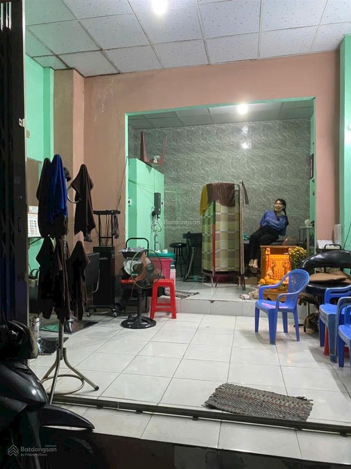 Bán đất tặng nhà 2 tầng đường lý phục man gần đại học nha trang, giá chỉ 2tỷ430,  0906 439 ***