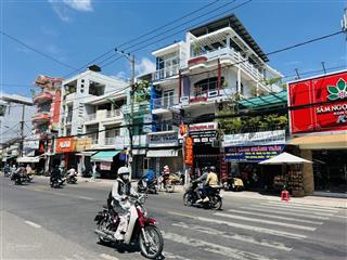 Cho thuê căn nhà 2 mặt tiền đường 2/4  vạn thạnh ngay trung tâm, gần cầu hà ra chỉ 40tr/tháng