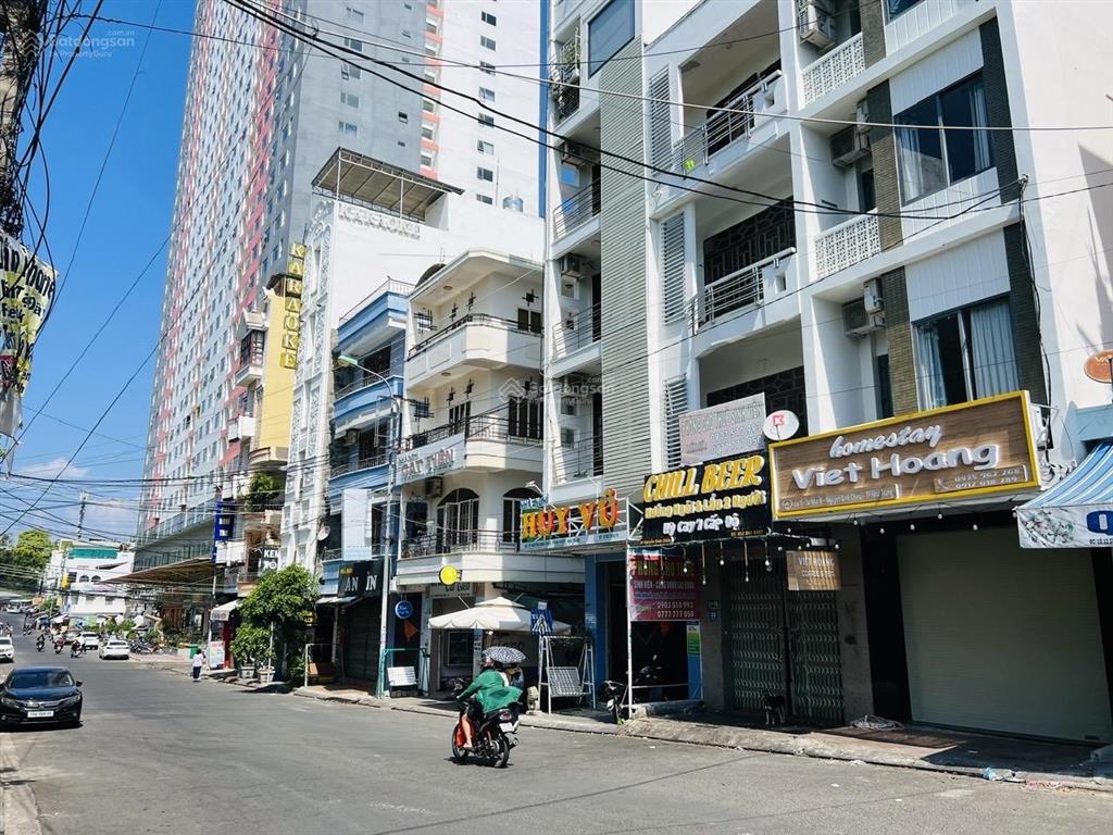 Bán nhà cách bãi tắm chỉ có 350m, mặt tiền đường nguyễn đình chiểu ( tốt hơn thị trường 12 tỷ )
