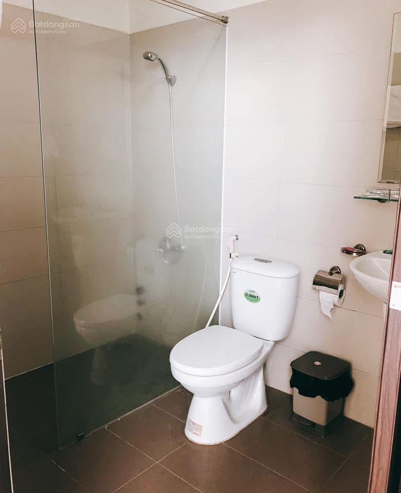 Cần ra gấp toà khách sạn mặt tiền đường nguyễn tất thành ( 40 phòng chỉ có 20 tỷ )