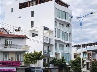 Cần ra gấp toà khách sạn mặt tiền đường nguyễn tất thành ( 40 phòng chỉ có 20 tỷ )