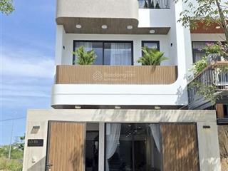 Bán căn nhà thiết kế sang trọng, đầy đủ nội thất khu đô thị mỹ gia gói 5