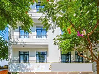 Bán căn nhà phố mới, sang trọng kinh doanh gần bên chợ đầm, cách biển chỉ có 300m