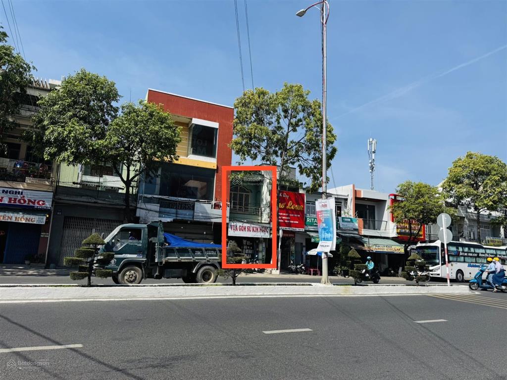 Kẹt cần bán gấp nhà mặt tiền đường 23/10 ngay siêu thị lotte thấp hơn cả giá đất khu vực