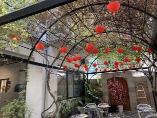 Cho thuê mặt bằng trung tâm thành phố có sẵn mô hình kinh doanh coffee, chỉ vào kinh doanh