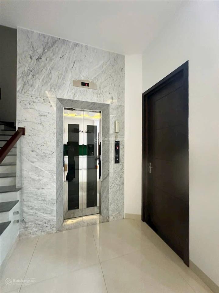 Bao tốt đầu tư, bán nhà còn mới mặt tiền đường lê hồng phong thấp hơn giá đất đang giao dịch