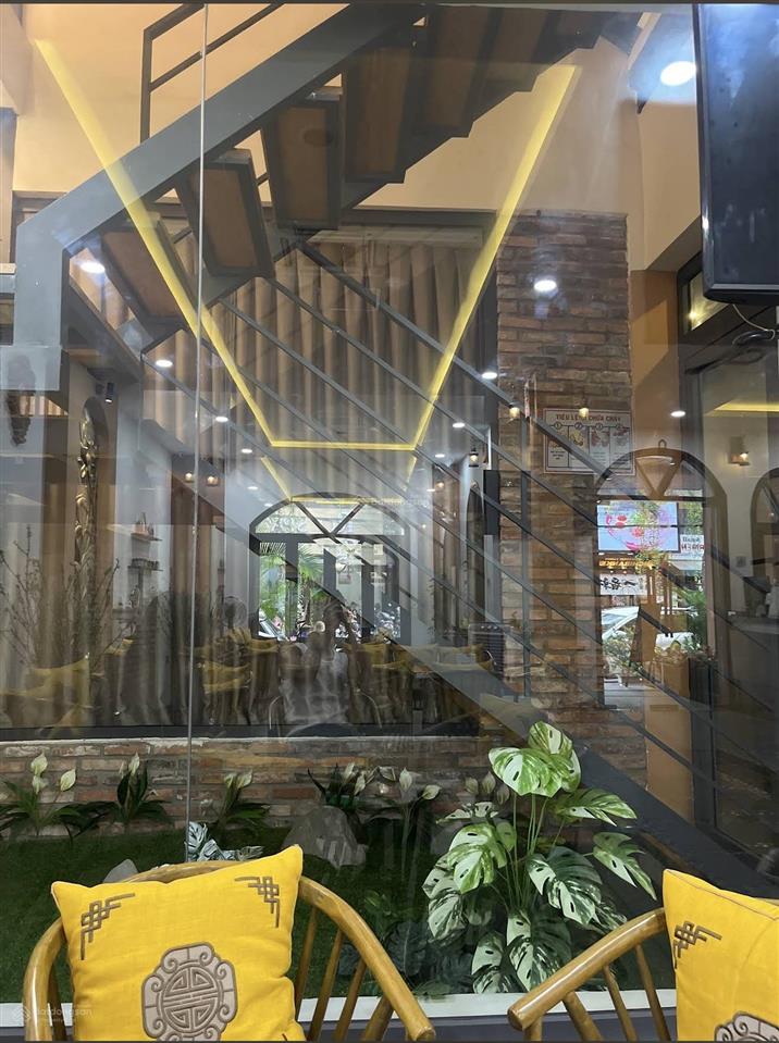 Bán căn nhà khu phố tây dòng tiền 150triệu/tháng, mặt tiền đường nguyễn thiện thuật