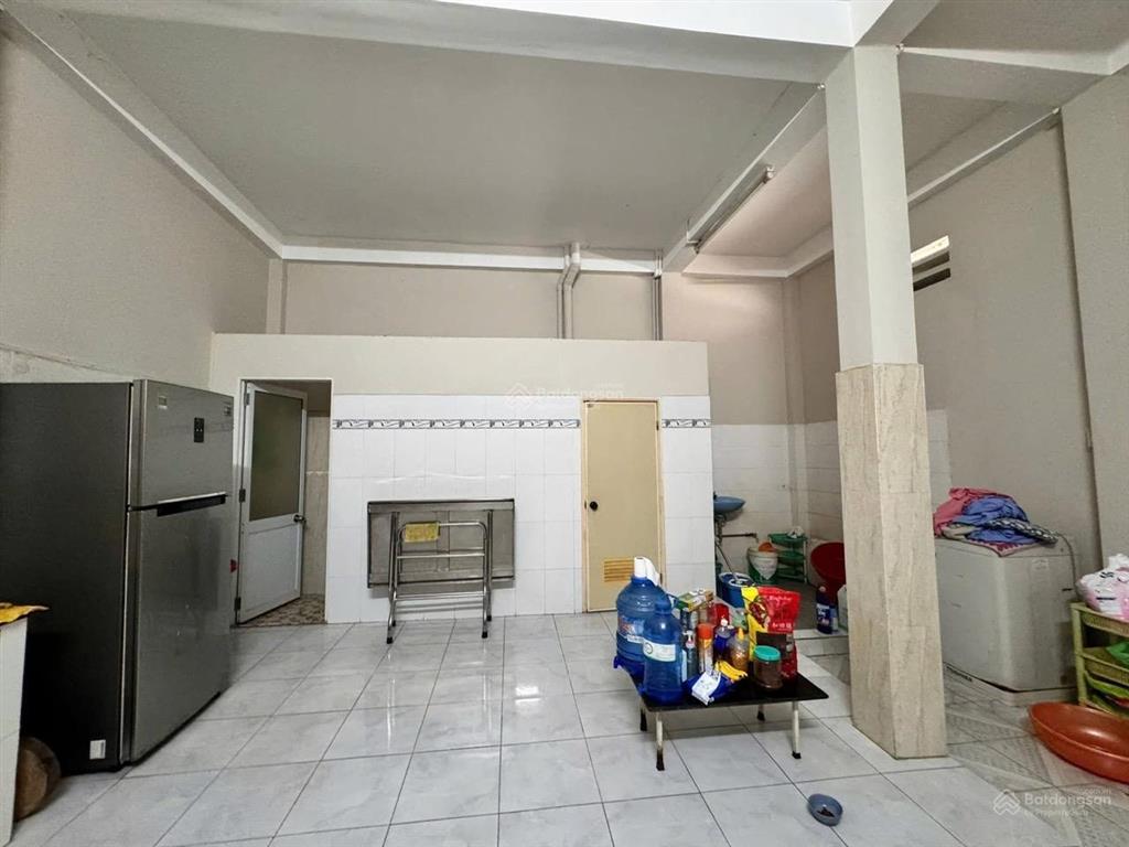 Bán căn nhà phố khu bàn cờ, mặt tiền đường cần bán gấp chưa tới 96triệu/m2