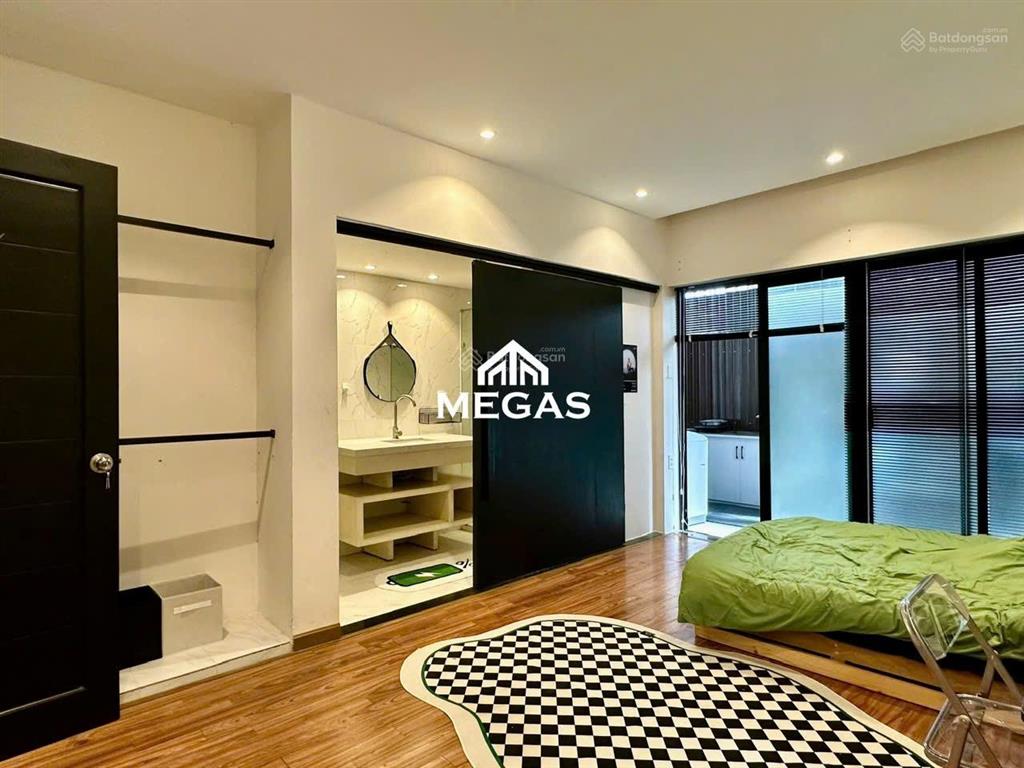 Bán căn nhà đường lớn kinh doanh của khu đô thị vcn phước long 1, mặt tiền đường số 22