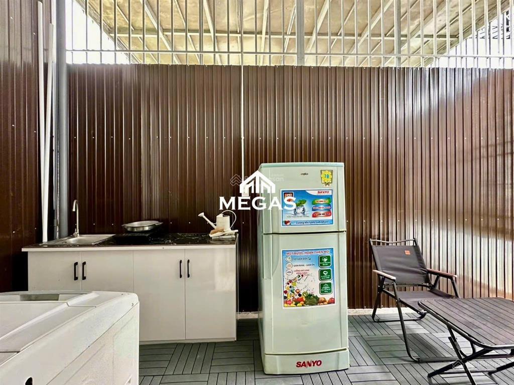 Bán căn nhà đường lớn kinh doanh của khu đô thị vcn phước long 1, mặt tiền đường số 22