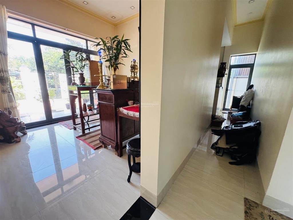 Khách kẹt bank bán biệt thự sân vườn, ngay trung tâm diên khánh, xã diên an