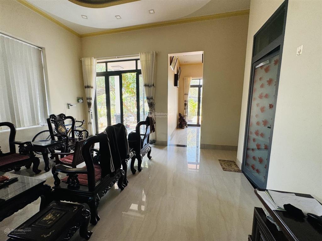 Khách kẹt bank bán biệt thự sân vườn, ngay trung tâm diên khánh, xã diên an