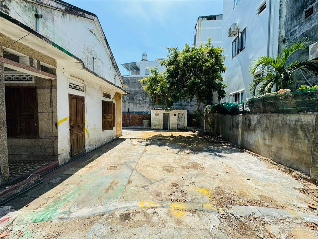 Chính chủ cần bán lô đất gần biển, lô góc  hẻm ô tô dã tượng (mặt tiển hiếm gần 15m)