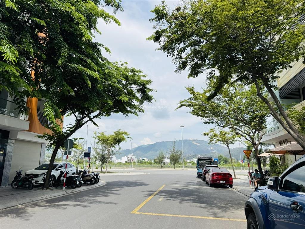 Bán 2 lô liền kề nằm sát đường vành đai, hàng hiếm mặt tiền đường b4 vcn phước hải