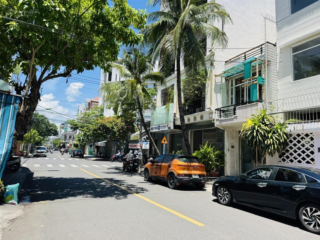 Bán nhà phố khu bàn cờ mặt tiền rộng gần 10m kinh doanh, đường ngô đức kế, phường tân tiến.