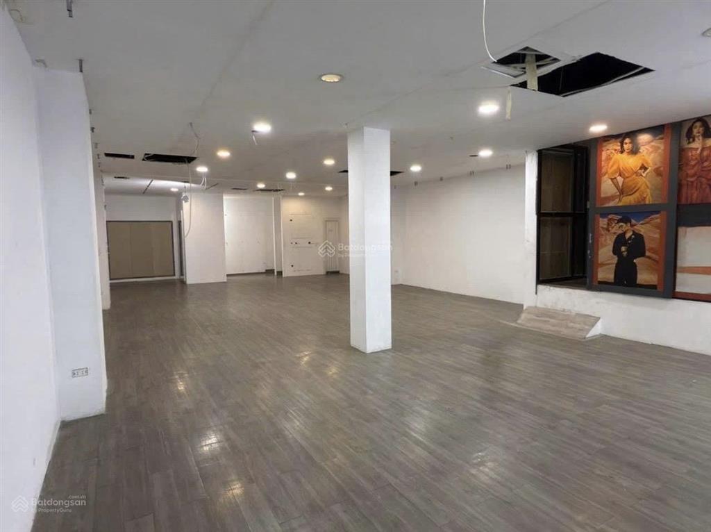 Chính chủ cần cho thuê nhà nguyên căn gần ngã 6  mặt tiền đường lớn lý thánh tôn