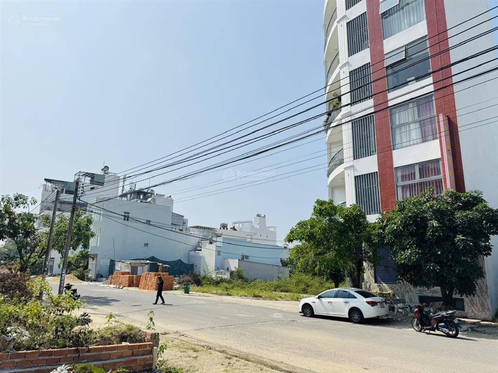 Bán lô đất 310m2 gần biển bến du thuyền, mặt tiền đường triệu quang phục chỉ có 45tr/m2