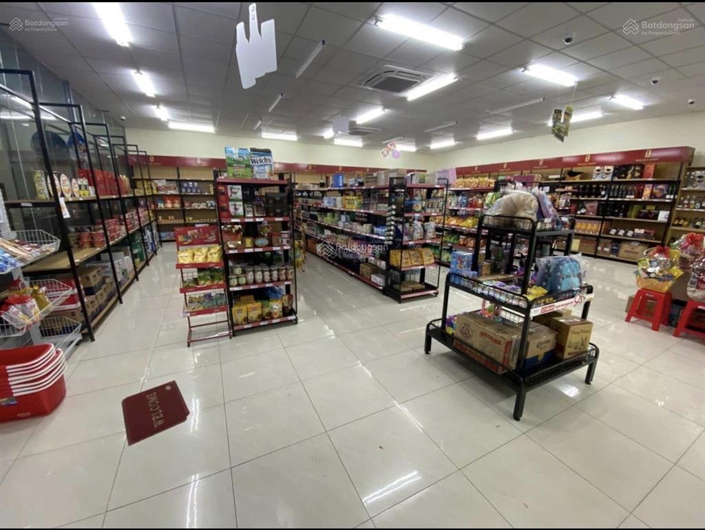 Cần cho thuê mặt bằng trung tâm khu phố hàn, mặt tiền đường tô hiến thành