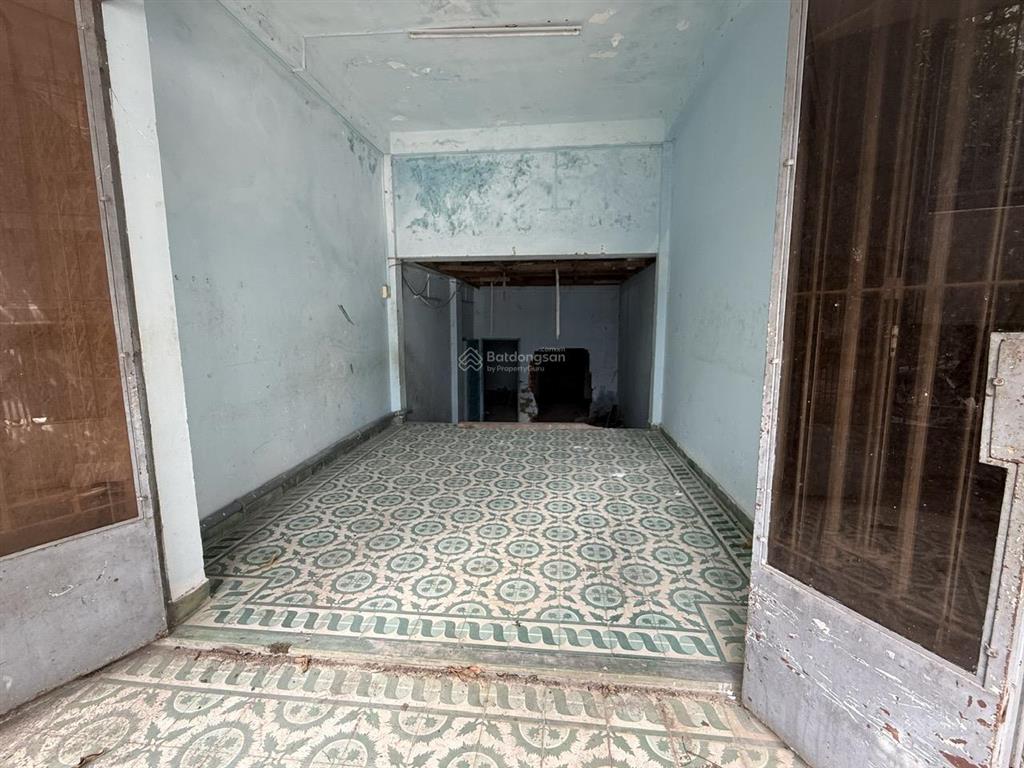 Kẹt ngân hàng cần ra gấp lô đất đường ô tô rộng rãi ngay trung tâm chưa tới 43triệu/m2