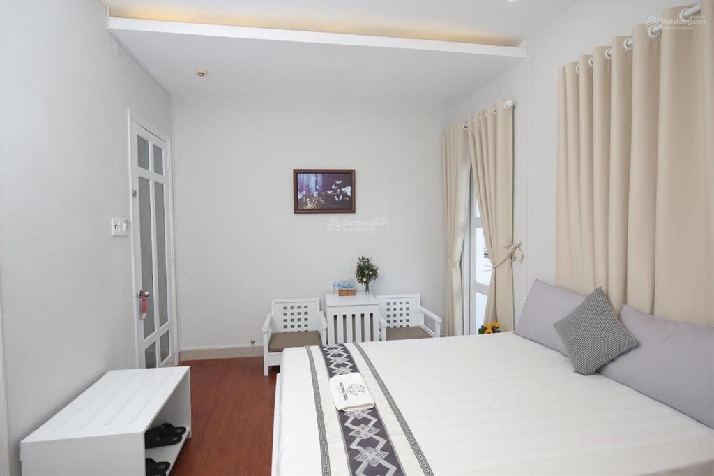 Đang cần bán nhanh khách sạn 3 sao ngay góc 2 mặt tiền đường phan bội châu cạnh chợ đầm