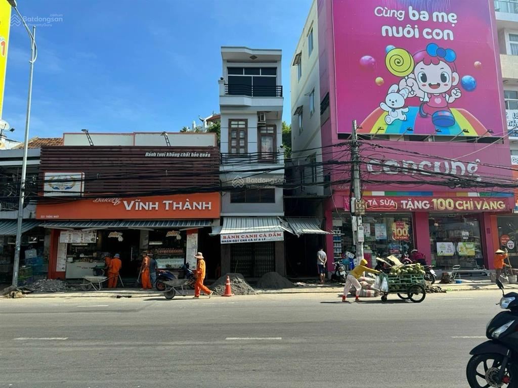 Mặt tiền đường thống nhất, giá thấp hơn thị trường 40%( chỉ có 128tr/m2 )