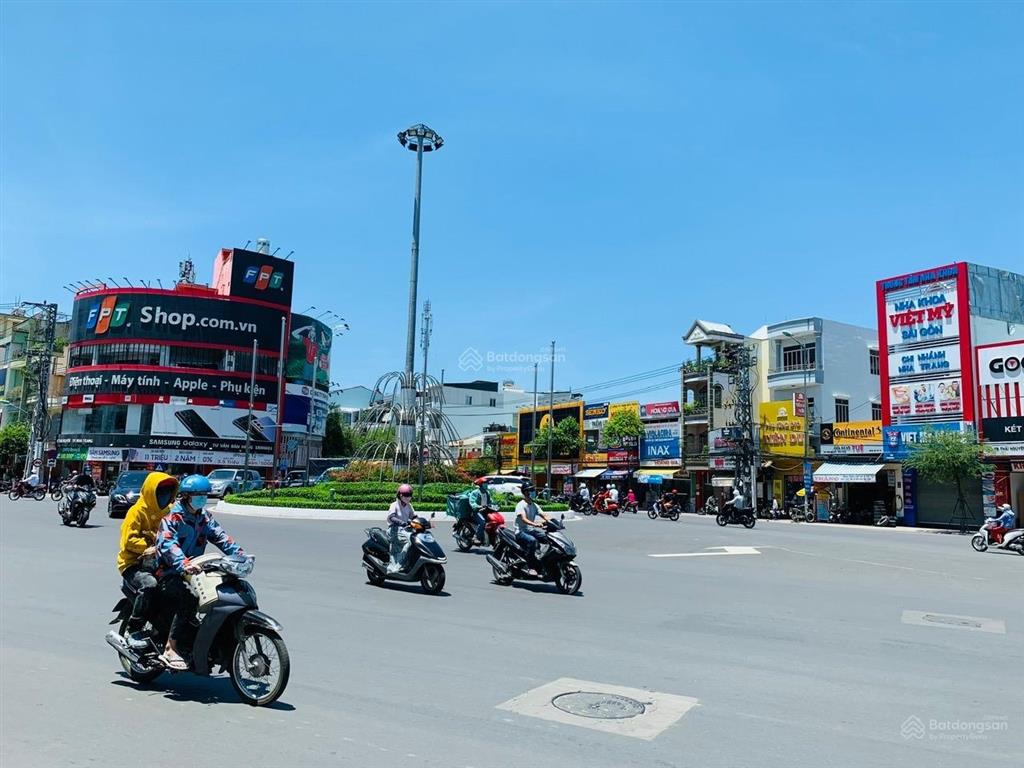 Mặt tiền đường thống nhất, giá thấp hơn thị trường 40%( chỉ có 128tr/m2 )
