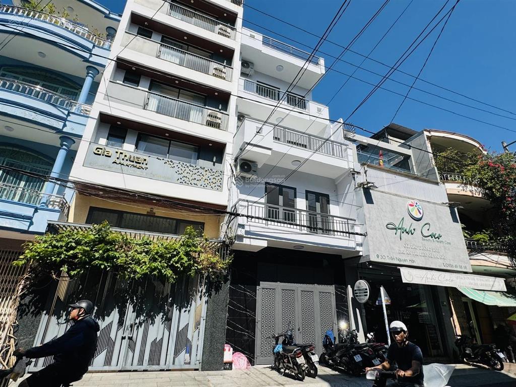 Bán căn nhà phố mới thiết kế căn hộ để khai thác kinh doanh, nằm ngay khu bàn cờ phố hàn