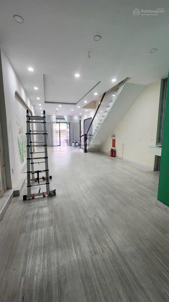 Cho thuê nhà nguyên căn kinh doanh, mặt tiền đường thích quảng đức  vcn phước hải