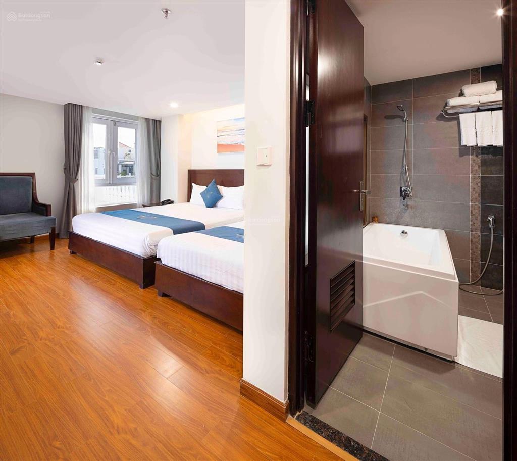 Chuyển nhượng khách sạn 3 sao mặt tiền đường nguyễn thiện thuật khu phố tây chỉ có 195 tỷ