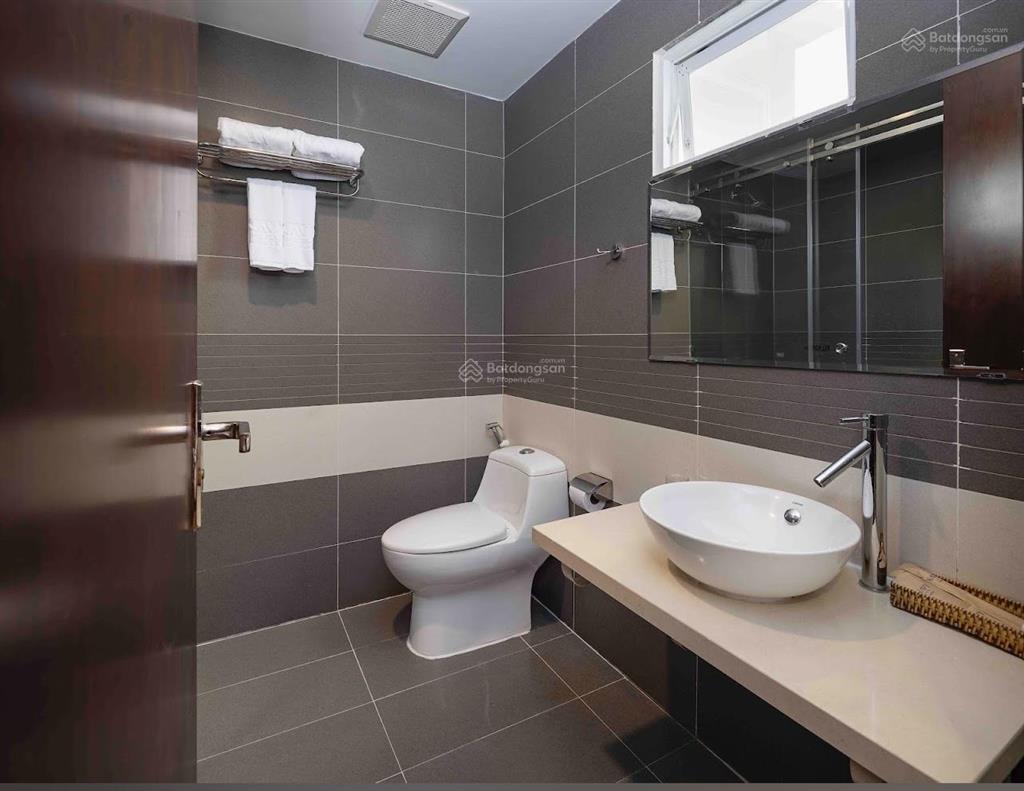 Chuyển nhượng khách sạn 3 sao mặt tiền đường nguyễn thiện thuật khu phố tây chỉ có 195 tỷ