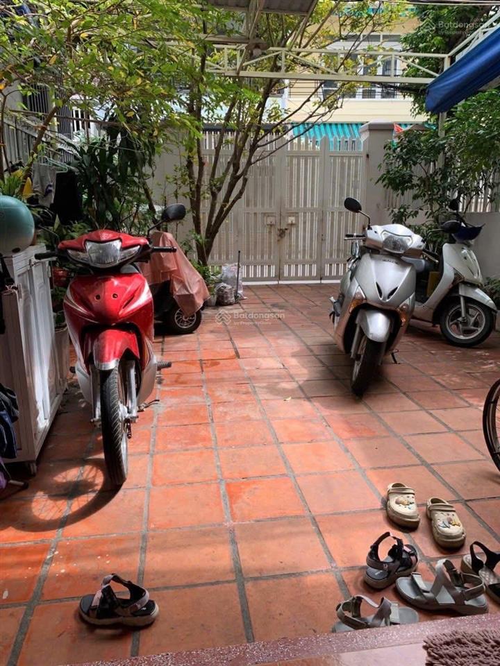 Cần bán căn nhà phố chưa qua đầu tư, ngay trung tâm mặt tiền đường tản viên  phường nha trang