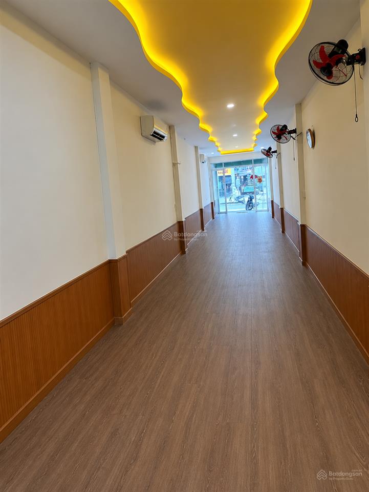 Bán trong tháng, nhà khu phố hàn thấp hơn thị trường đến 30%, cách đường tô hiến thành chỉ 50m
