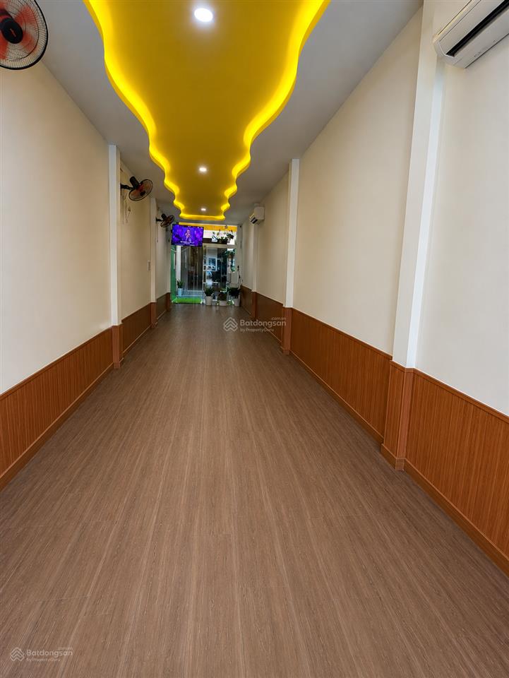 Bán trong tháng, nhà khu phố hàn thấp hơn thị trường đến 30%, cách đường tô hiến thành chỉ 50m