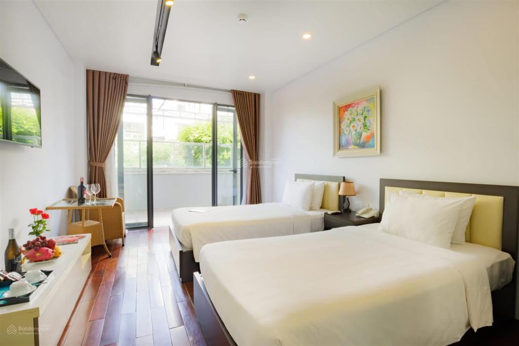 Chuyển nhượng khách sạn khu phố du lịch mặt tiền đường hồng bàng nằm sát nguyễn thị minh khai