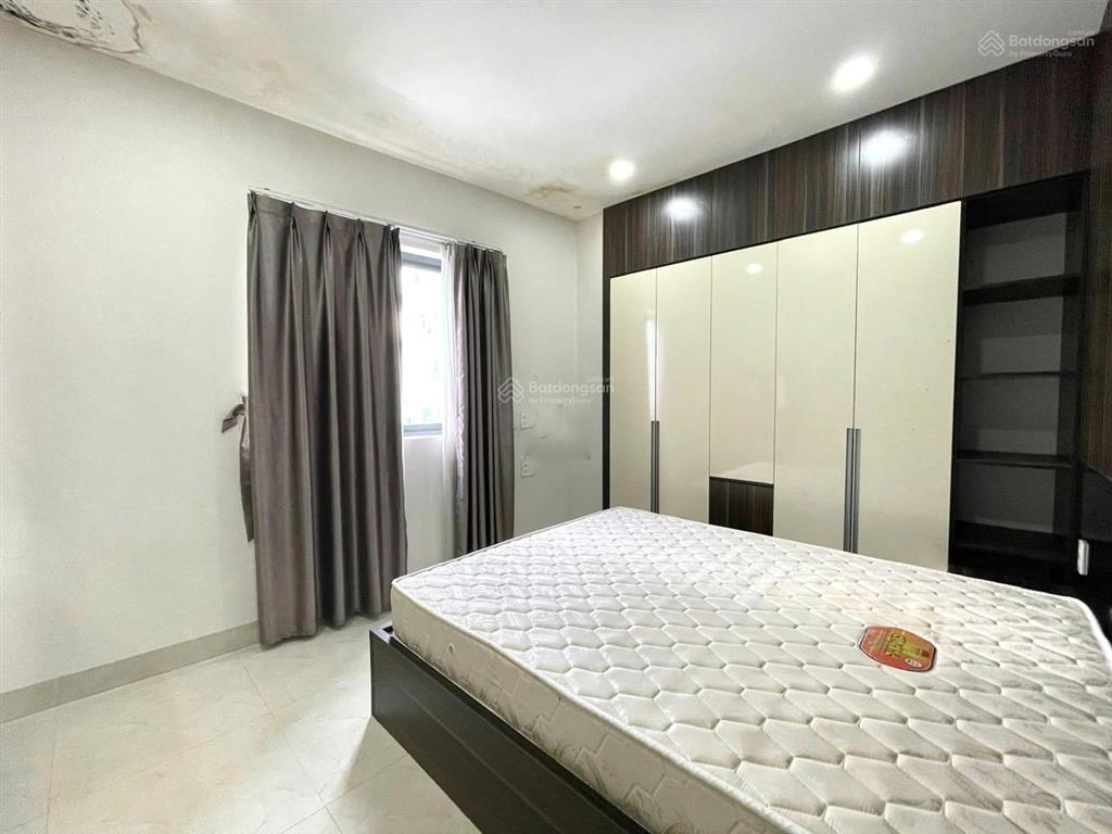 Chính chủ bán nhà khu phố tây sát biển đang có dòng tiền sẵn, nhà 3 mặt tiền nguyễn thiện thuật