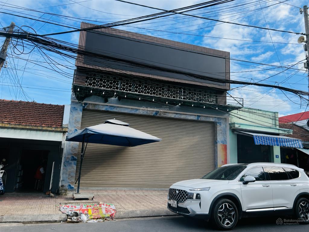 Bán nhà, giãm mạnh mặt tiền kinh doanh ngay trung tâm huyện diên khánh, mặt tiền đường lý tự trọng