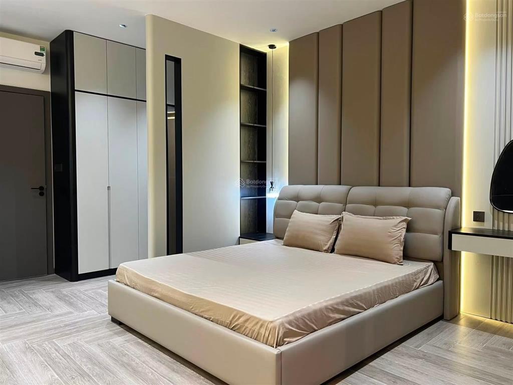 Bán căn nhà mới đầy đủ nội thất, sang trọng chỉ dọn vào ở, khu đô thị mỹ gia gói 5