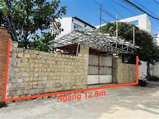 Bán lô đất cách biển chỉ có 30m rất tốt để đầu tư, hẽm oto phạm văn đồng