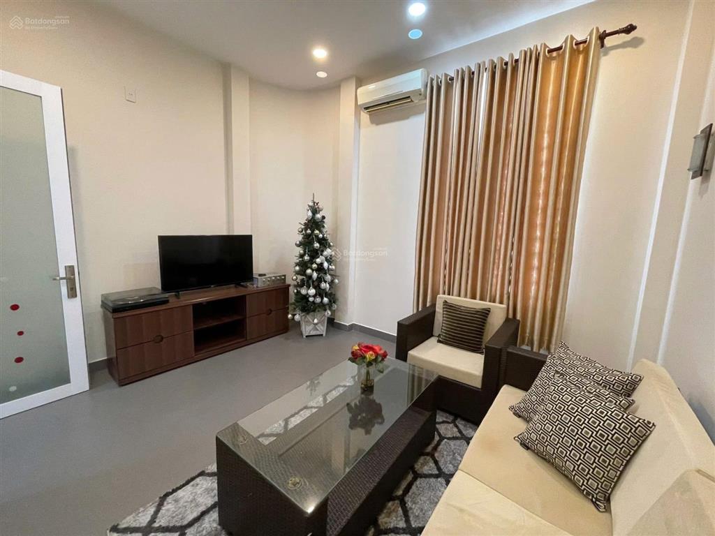 Chính chủ có việc cần bán nhà mới, 3 mặt tiền hẻm ô tô yersin  ngay trung tâm thành phố